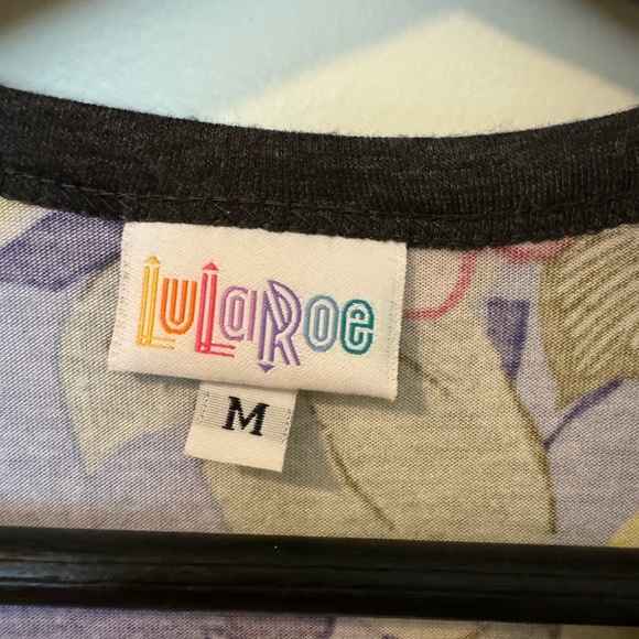 LuLaRoe Randy Shirt (medium) - Picture 2 of 5